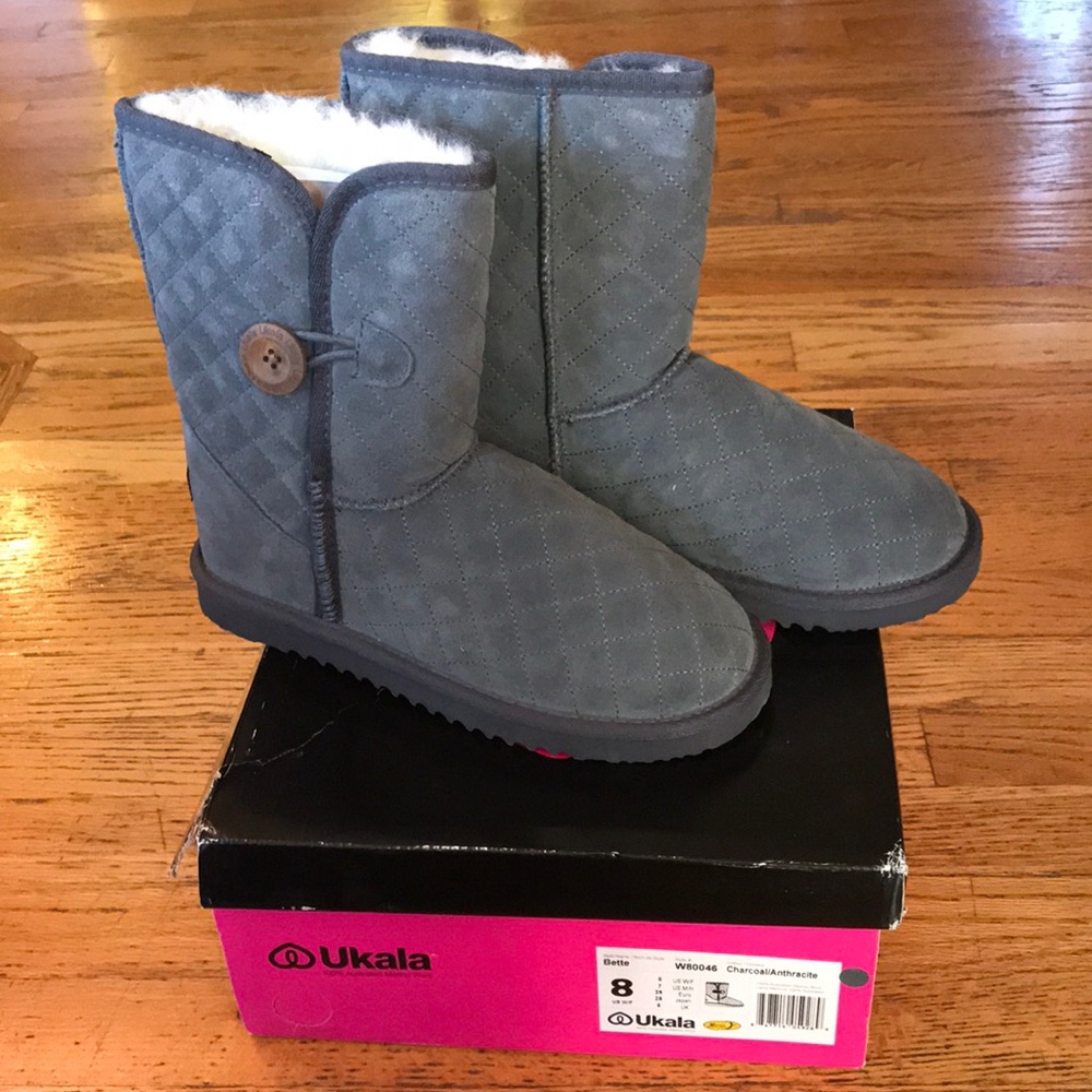 Ukala boots